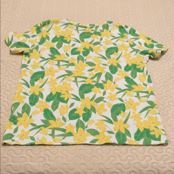 Basic Editions Size Large Spring Flowers T- Shirt - Picture 2 of 12